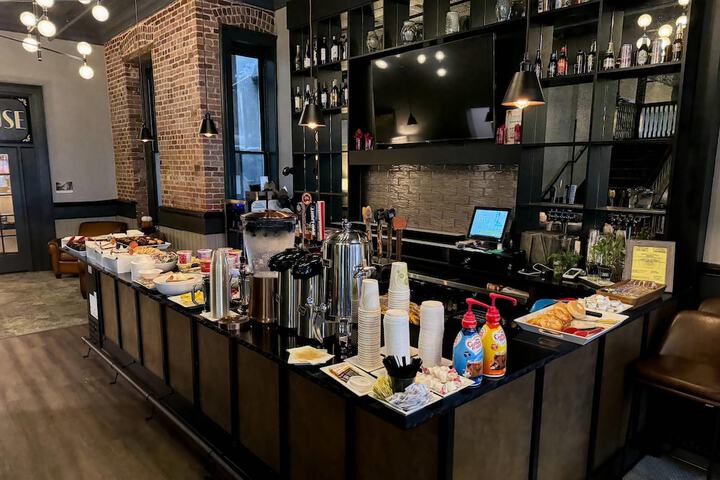 Breakfast/Coffee Service 38 of 49