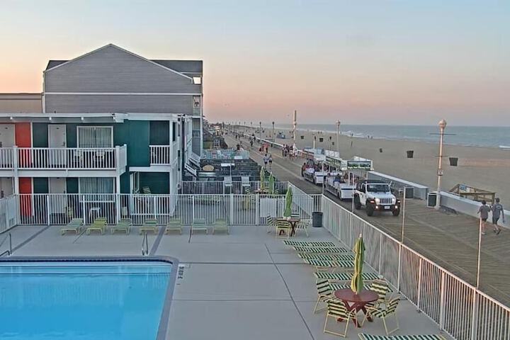 Beach 28 of 34