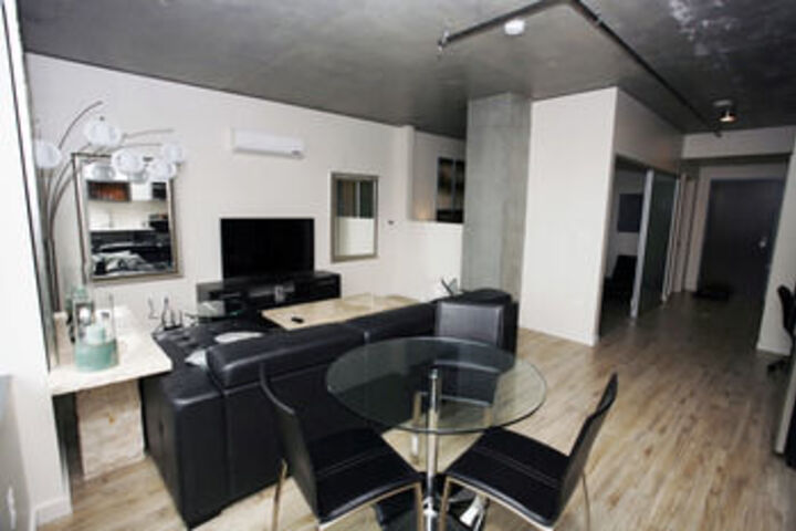 Room 10 of 15