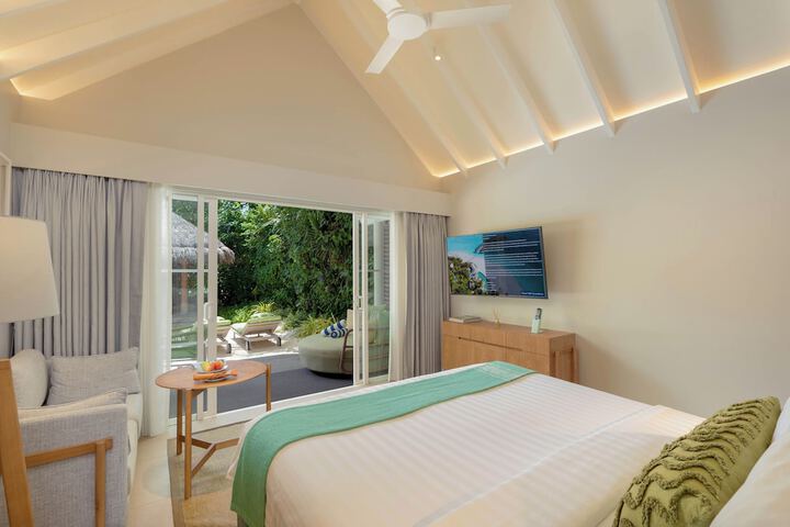 Room 41 of 215