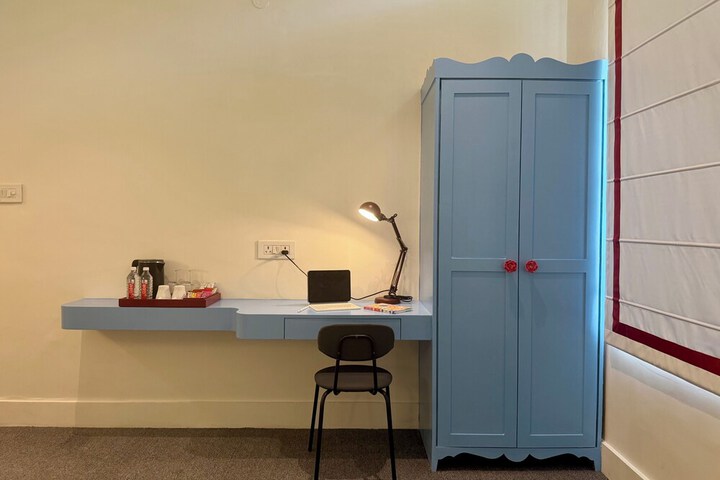Room 29 of 70