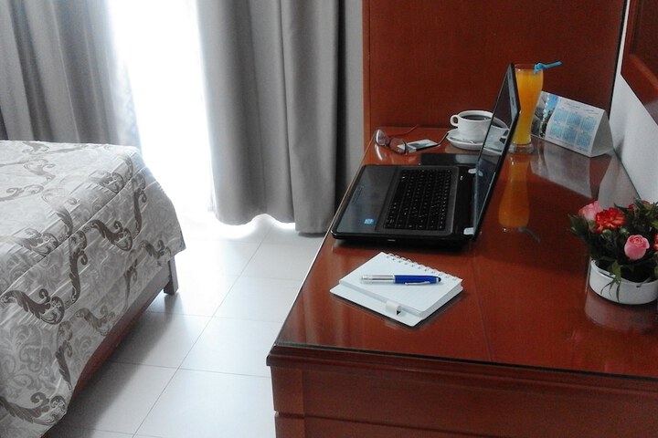 Room 18 of 53