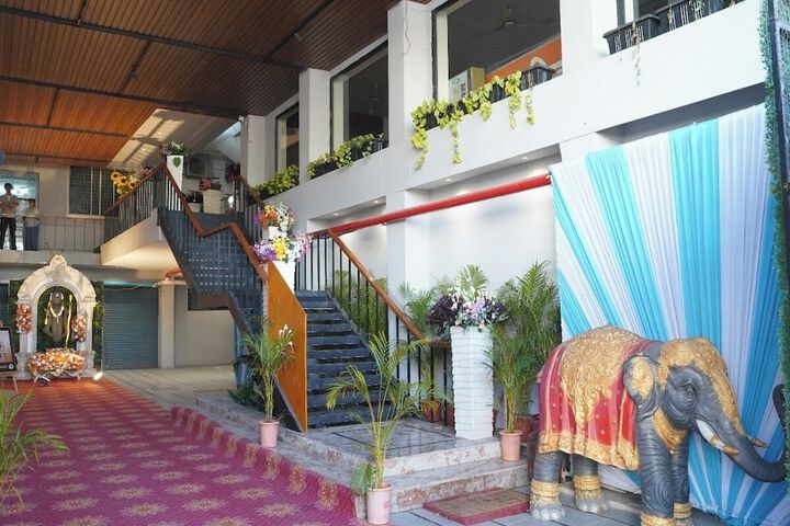Hotel Bajaj Residency