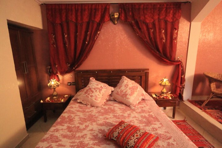 Room 26 of 43