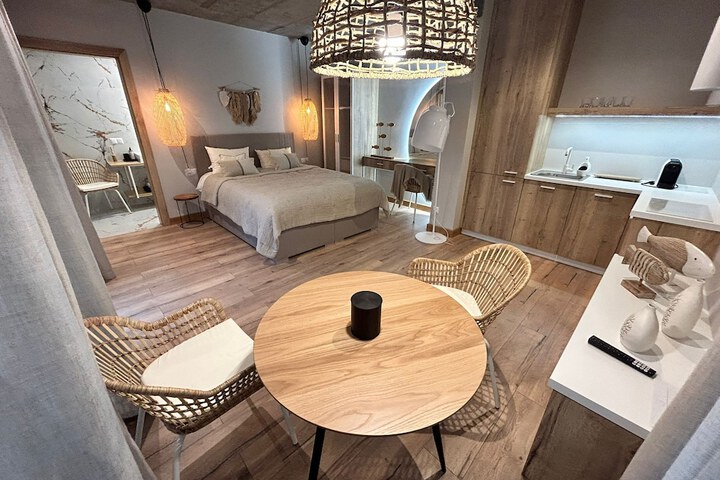 Room 15 of 71