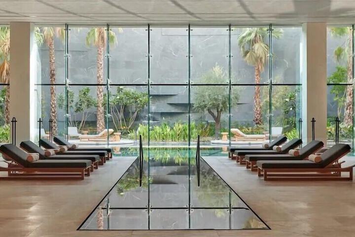 Pool 58 of 70