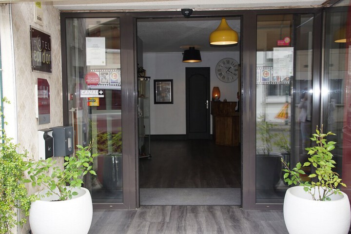 Hotel 31 of 35