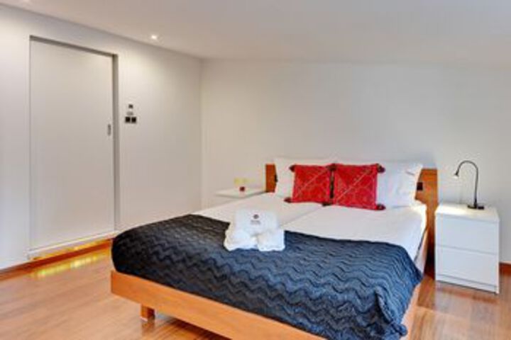 Room 32 of 135