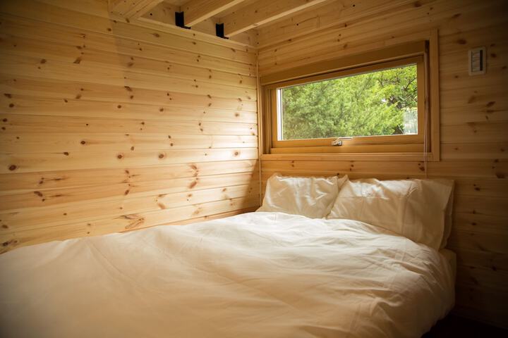 Room 3 of 29
