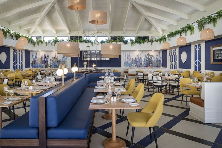 Dining 99 of 147