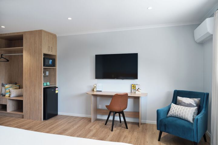 Room 20 of 29