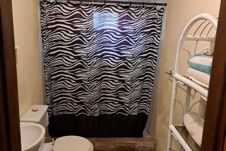 Room 28 of 69