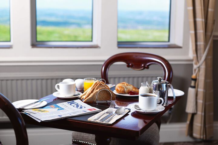 Breakfast/Coffee Service 15 of 34