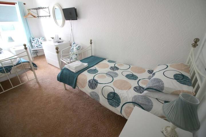 Room 12 of 52