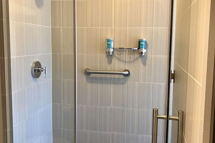 Bathroom shower