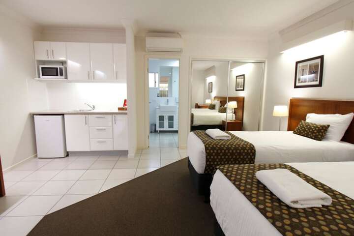 Room 7 of 38