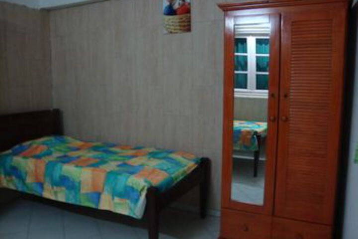 Room 2 of 42
