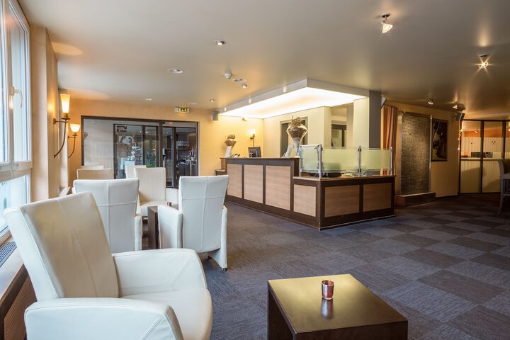 Lobby Entry
