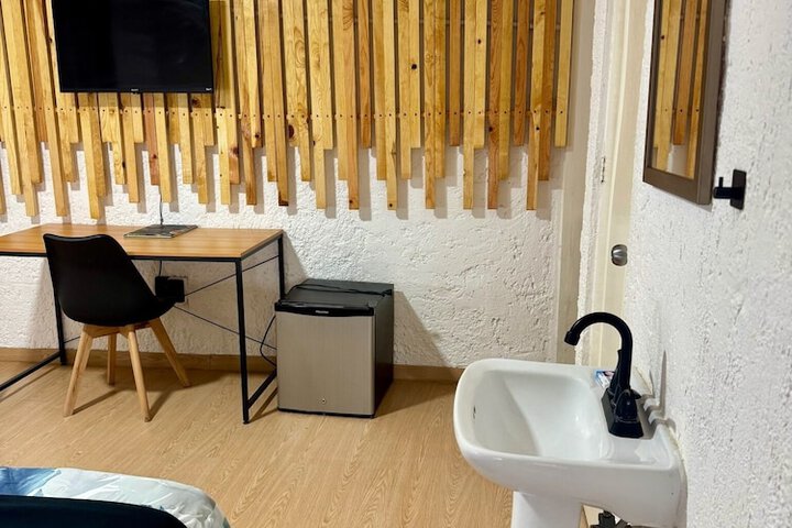 Room 44 of 71