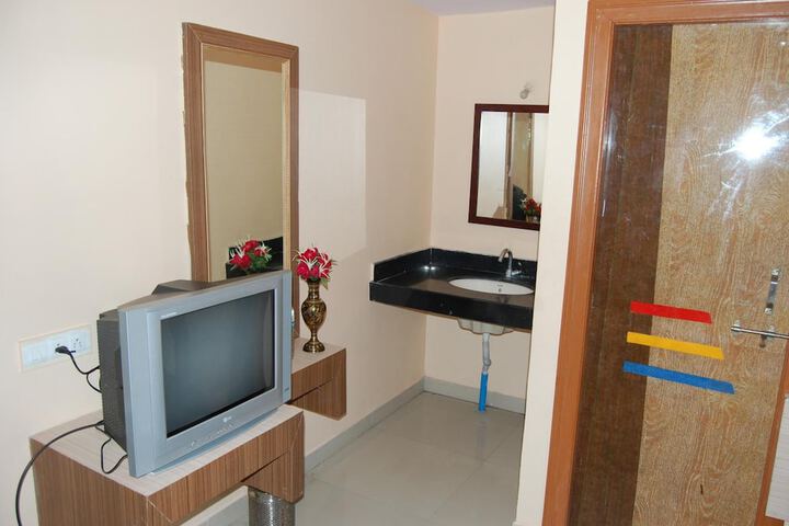 Room 21 of 30