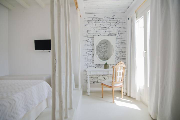 Room 27 of 139
