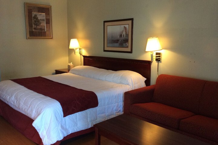 Room 10 of 21