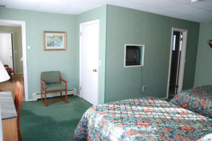 Room 68 of 70