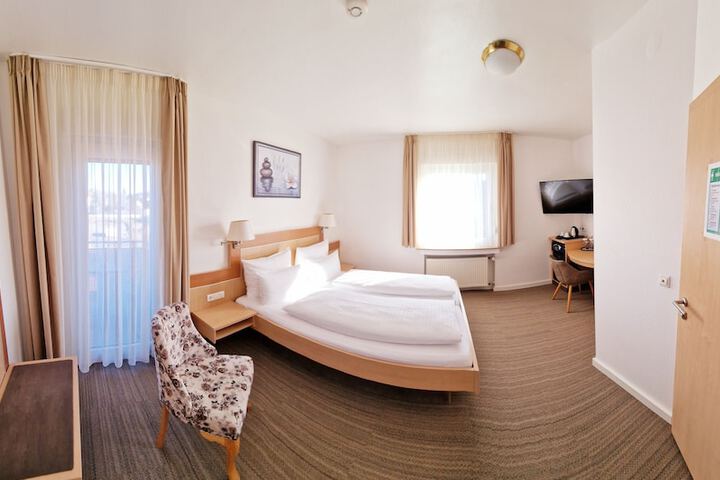 Room 20 of 53