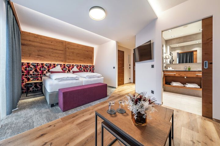 Room 64 of 181