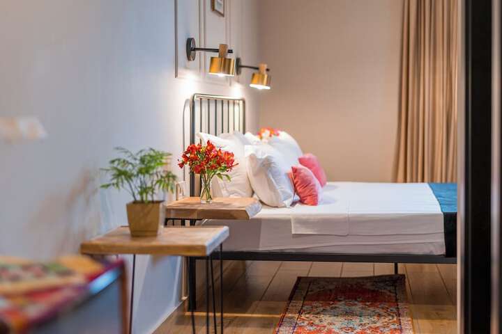 Galavani by Vintage Hotel Collections