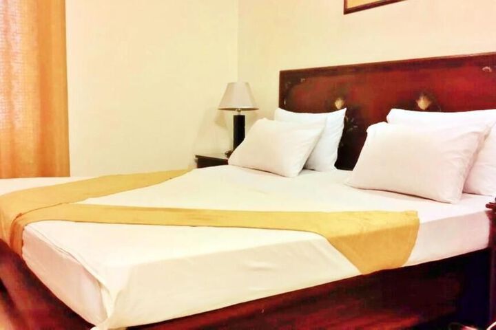 Room 18 of 20