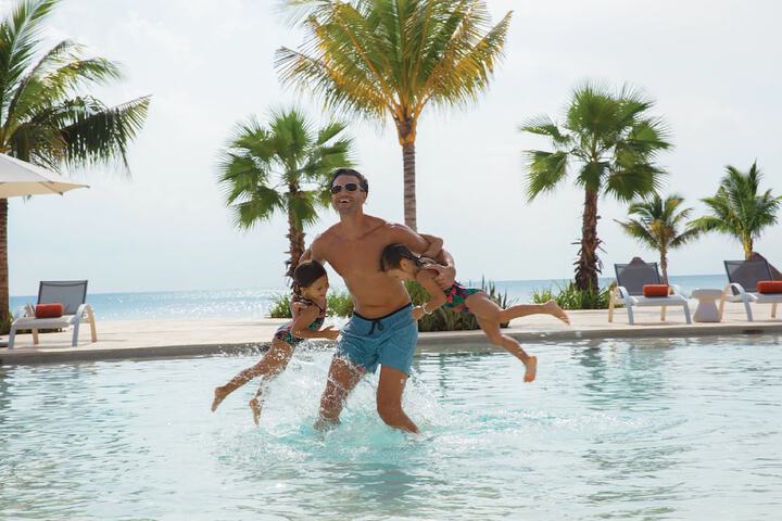 Pool 40 of 93