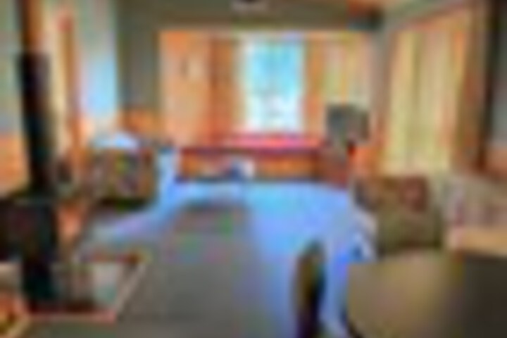 Room 107 of 195