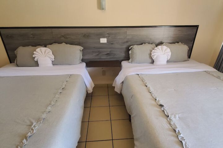 Double Executive King Bed (1 of 5)
