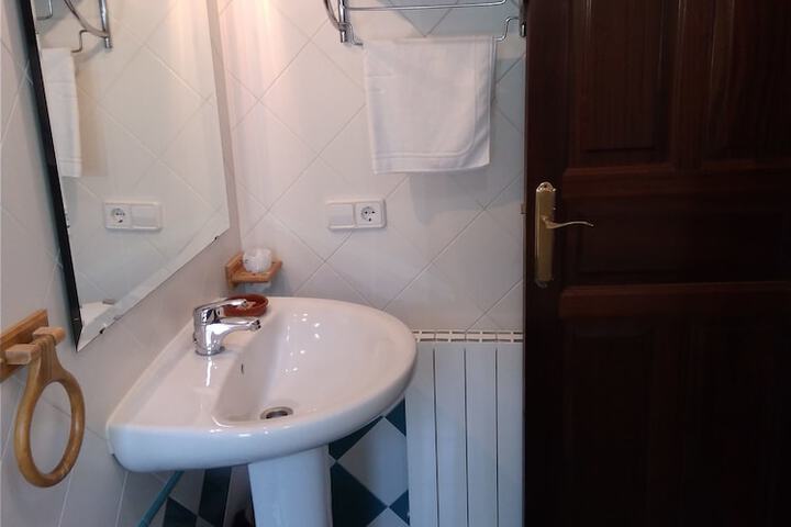 Room 40 of 67