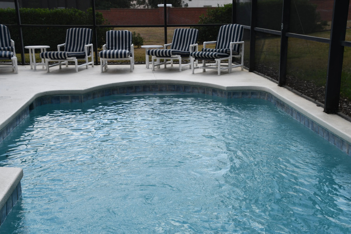 Pool 13 of 21