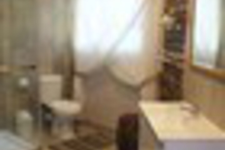 Room 92 of 117