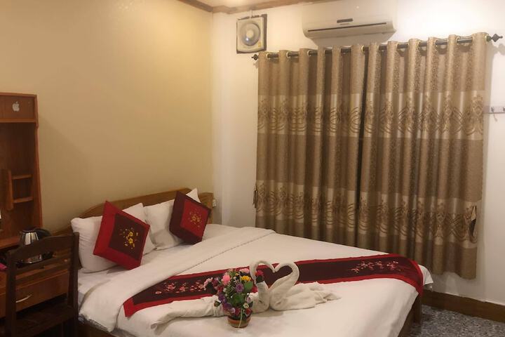 Room 18 of 32