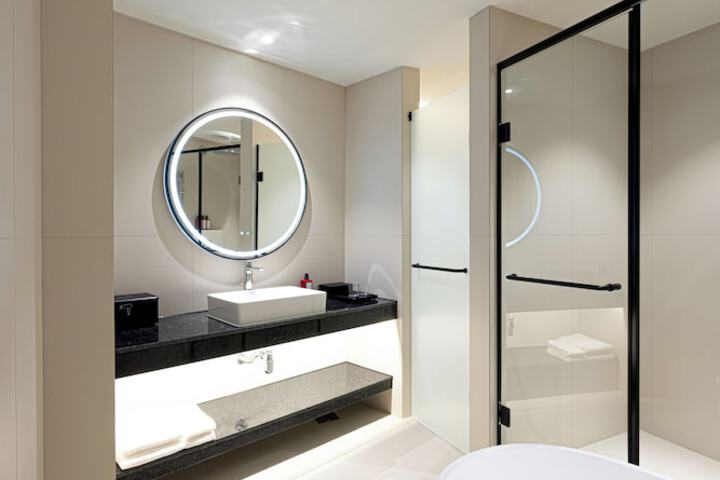 Room 45 of 57