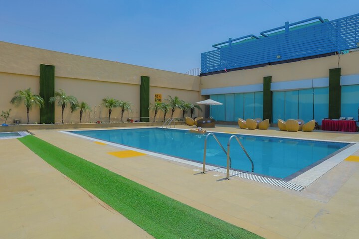 Pool 59 of 113