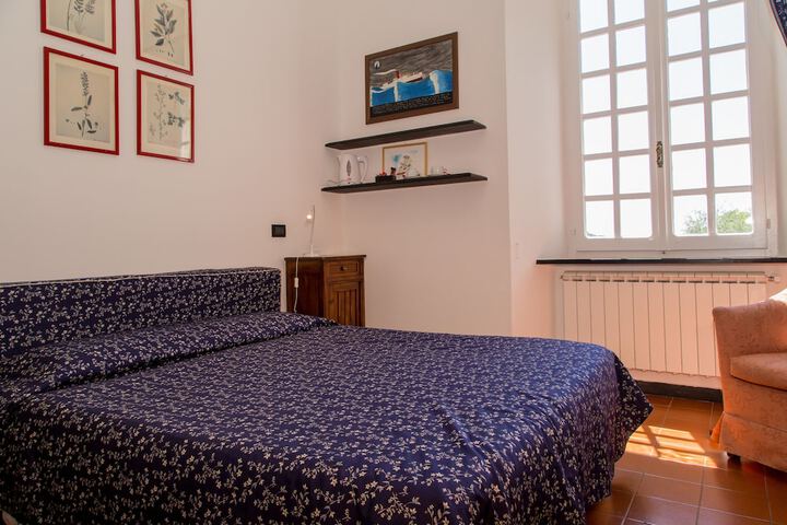 Room 6 of 56