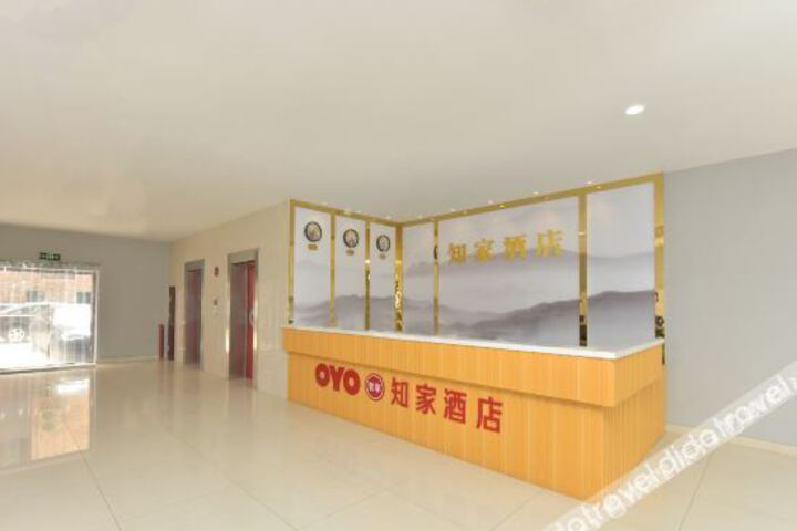 Hotel Interior 15 of 18