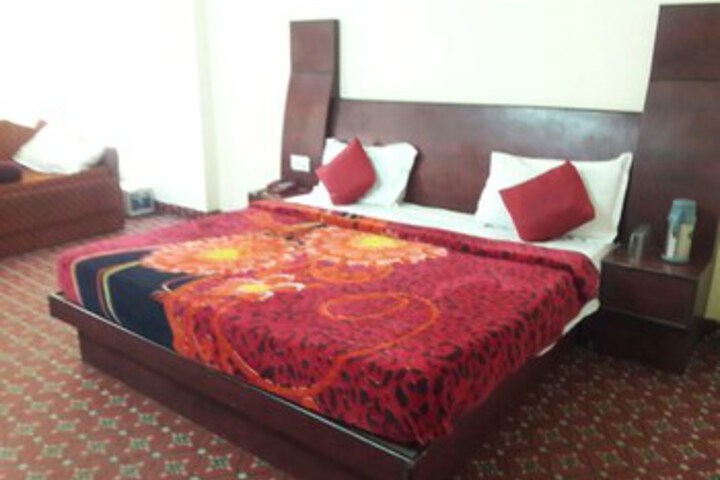 Room 26 of 35