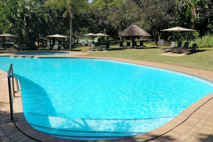 Pool 18 of 29