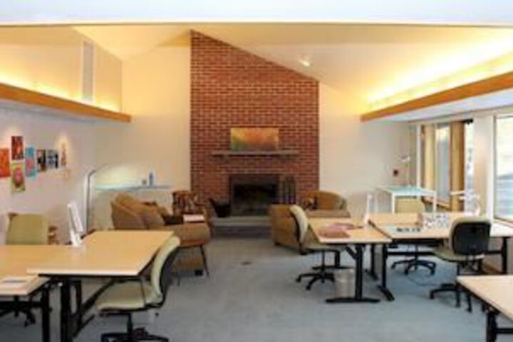 Business Center 6 of 14