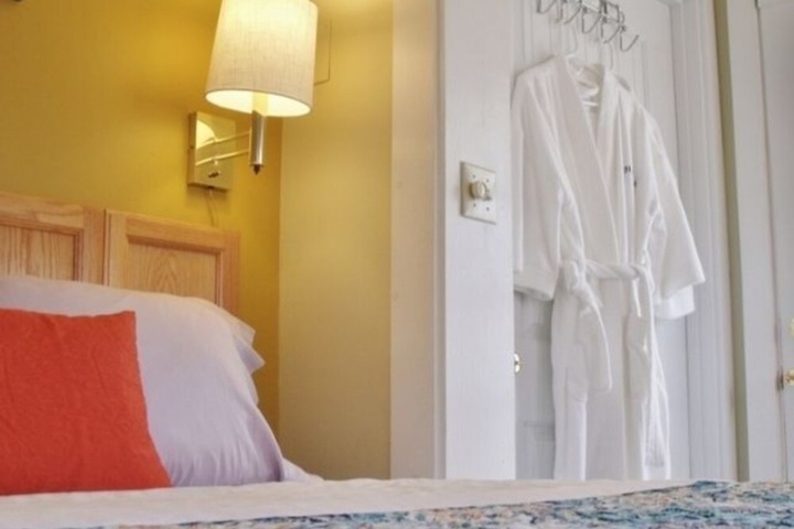 Image of Harvest Moon Bungalow Holiday home 2