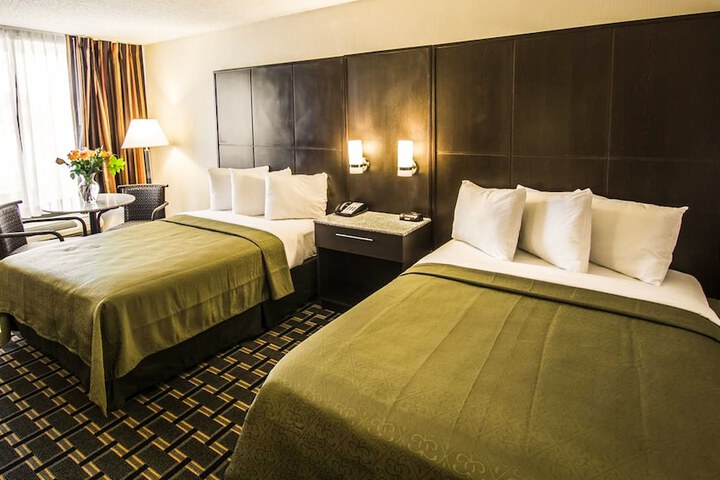 Room 13 of 46