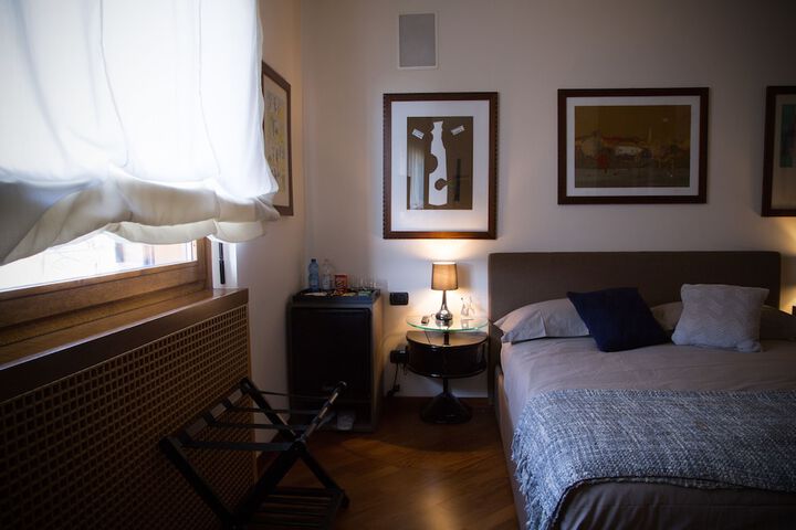 Room 10 of 45