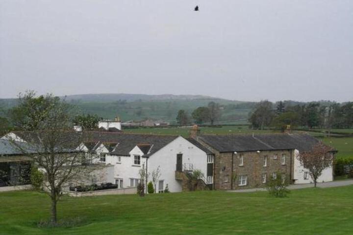 Whoop Hall Hotel and Leisure