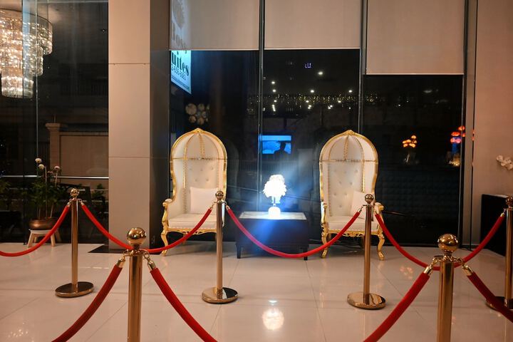 Guest Lobby